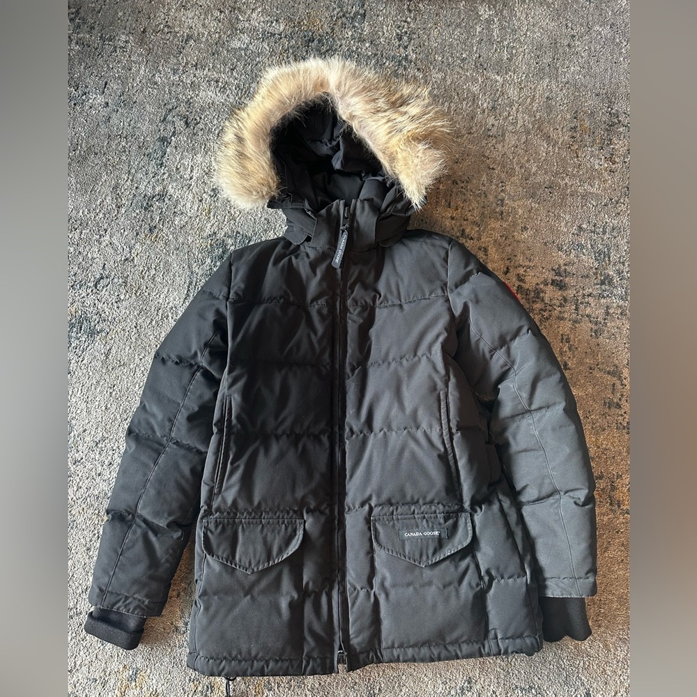 Women’s Gently worn Canada Goose Jacket